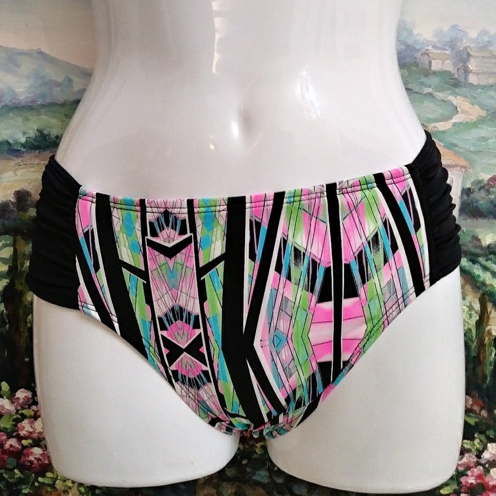 California Kisses Bikini Buttom. Swimwear